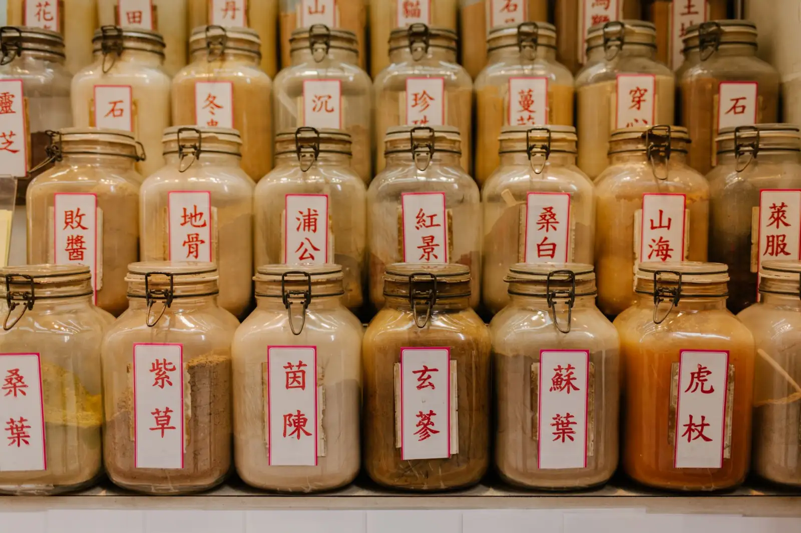 环保工程中污水设备选型对比：一体化设备与传统工艺的适用场景