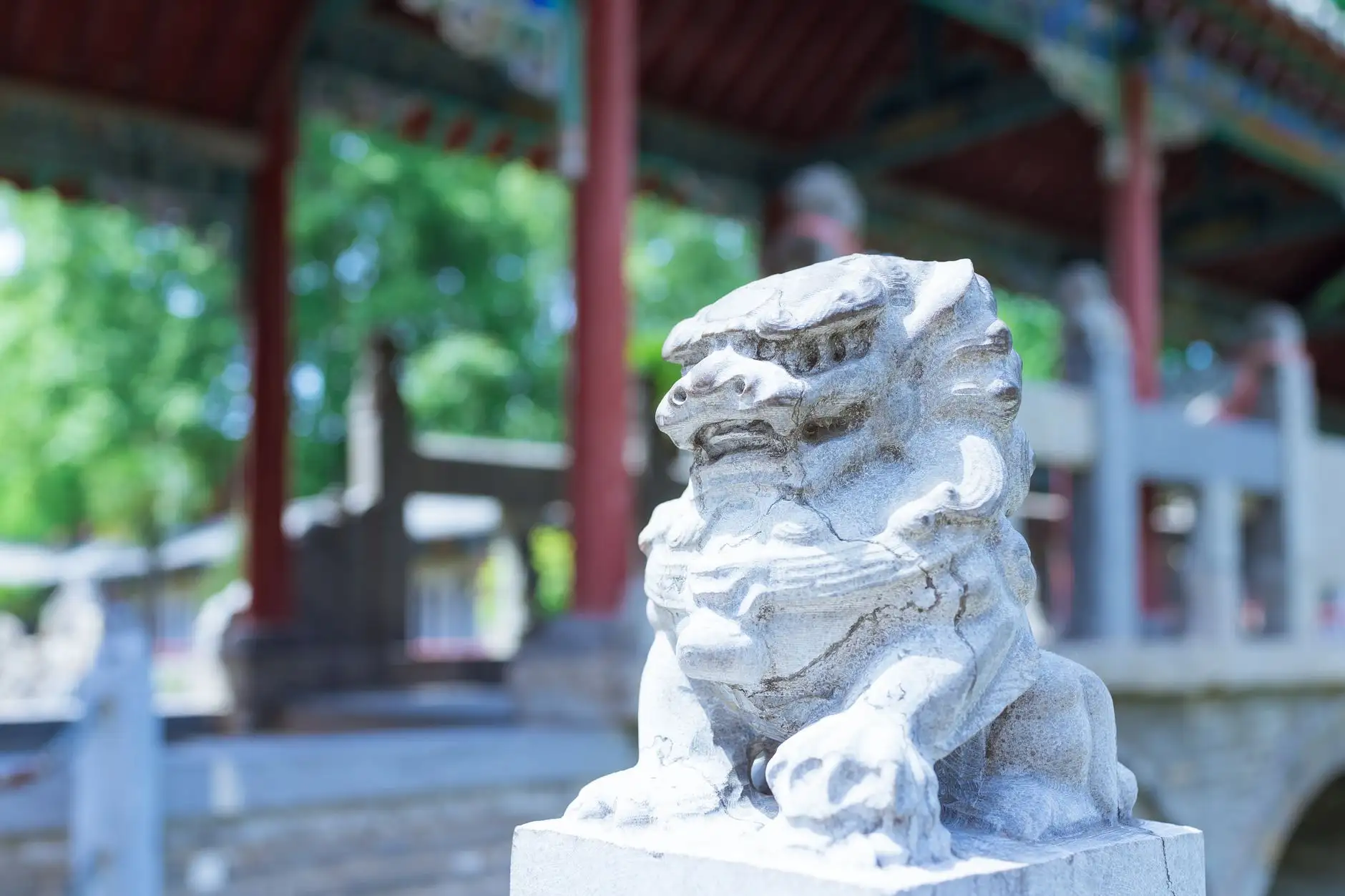 环保工程中工业废水处理系统的工艺选型与设备配置要点解析